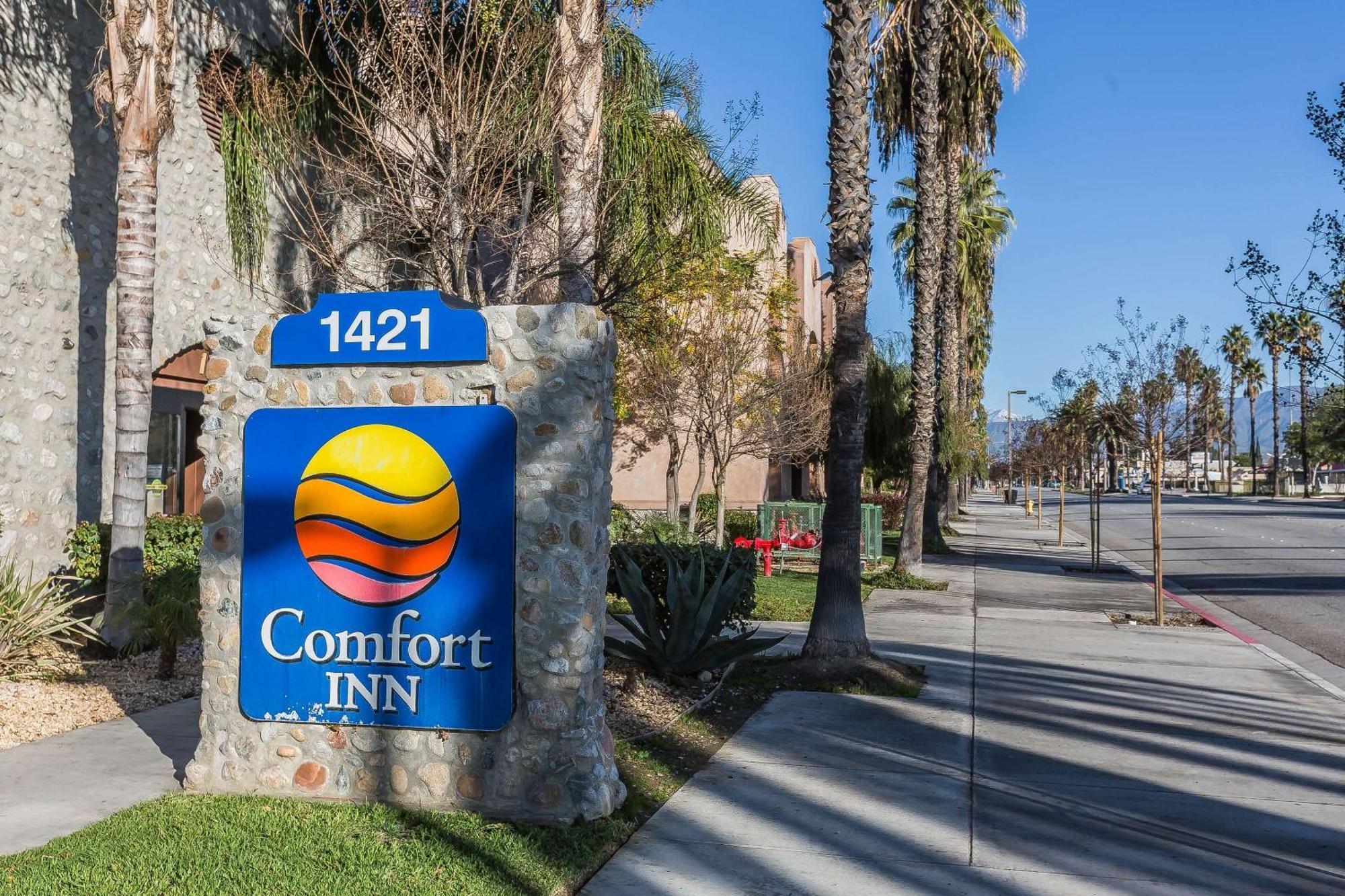 Comfort Inn Pomona Near Fairplex Exterior photo